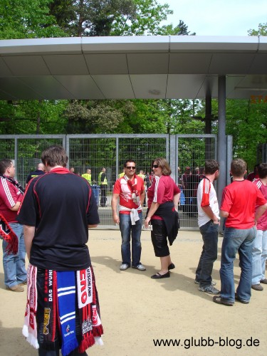 Stadioneingang Commerzbank-Arena
